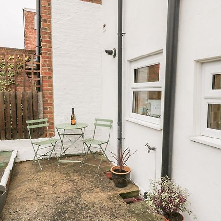 Barnaby Cottage Yarm Eksteriør billede