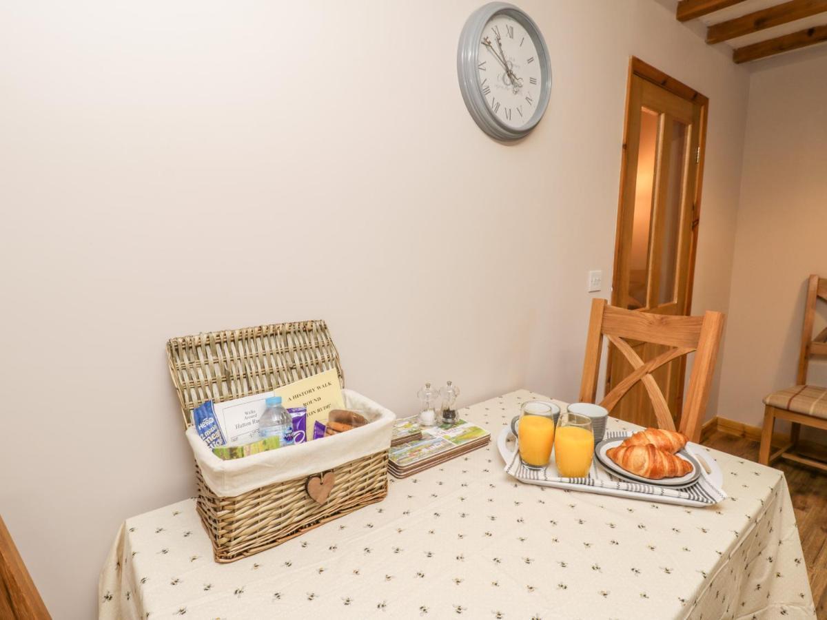Barnaby Cottage Yarm Eksteriør billede